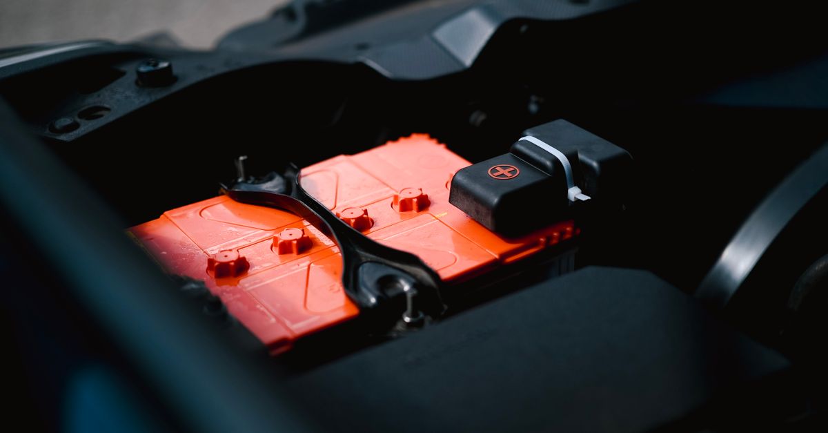 Achieving Greater Autonomy with Solar Batteries in Adelaide