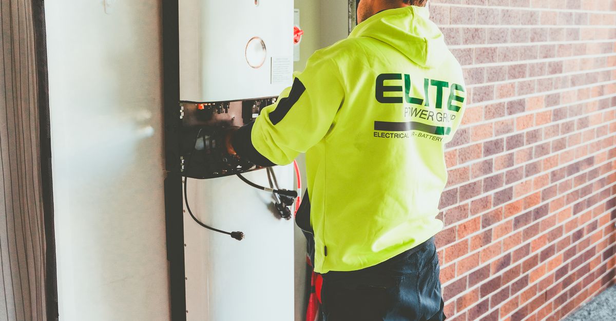 Key Factors to Consider When Choosing Saltwater Solar Batteries