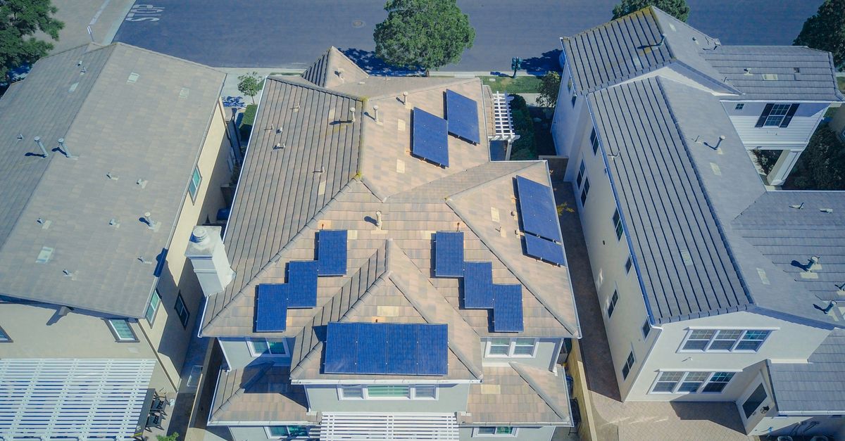 Top Safety Practices for Handling Solar Batteries in Adelaide